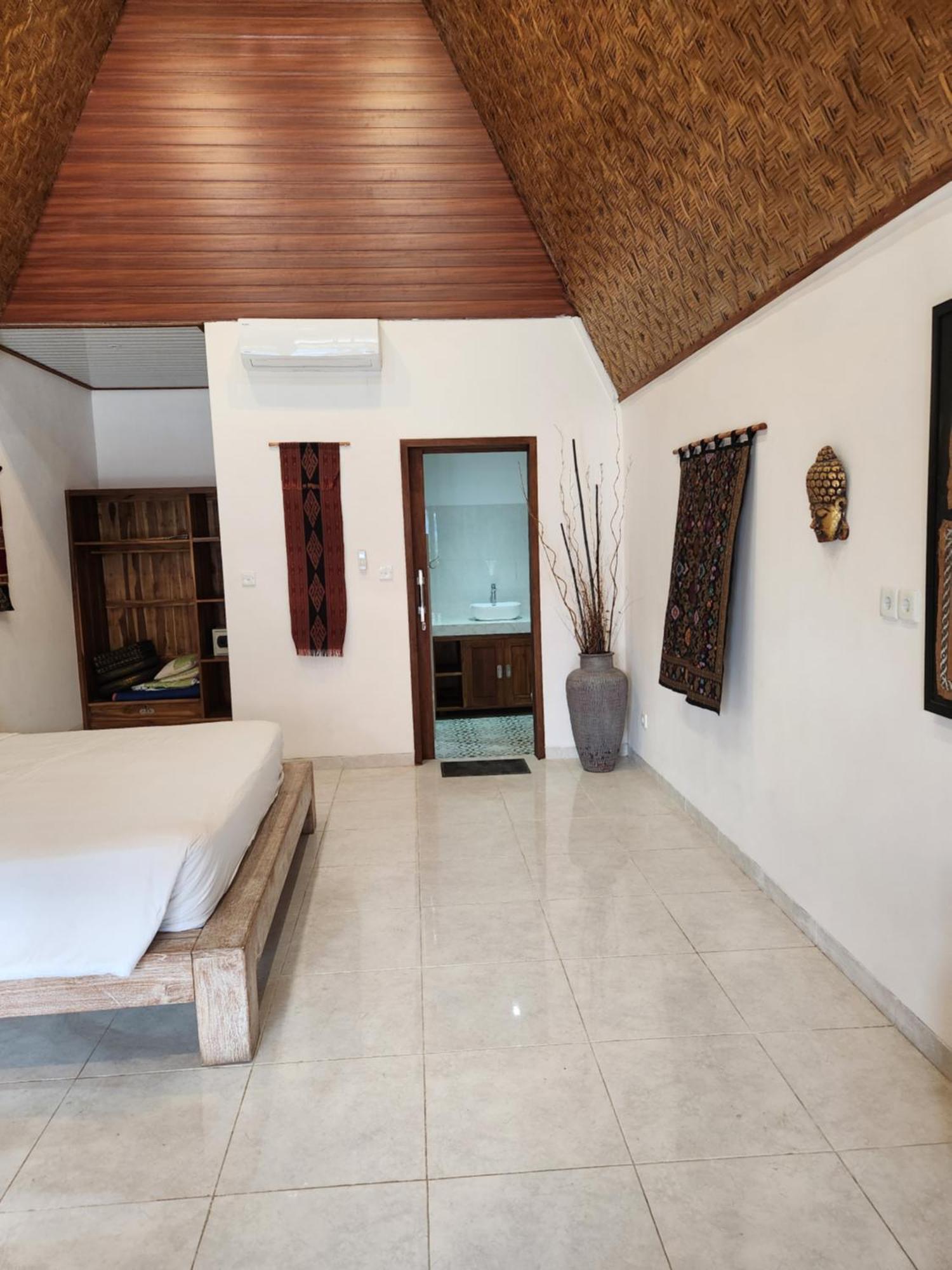 Viila Rumah Kita