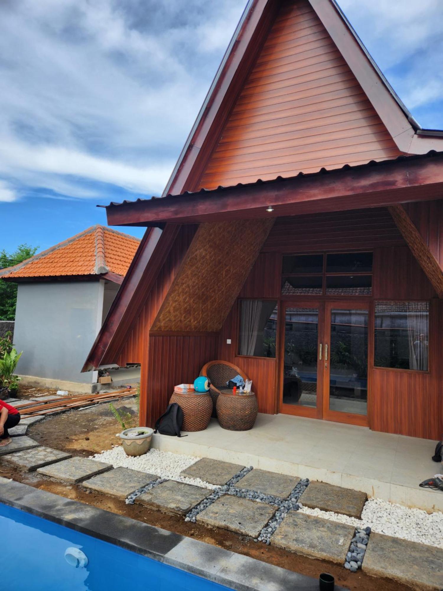 Viila Rumah Kita