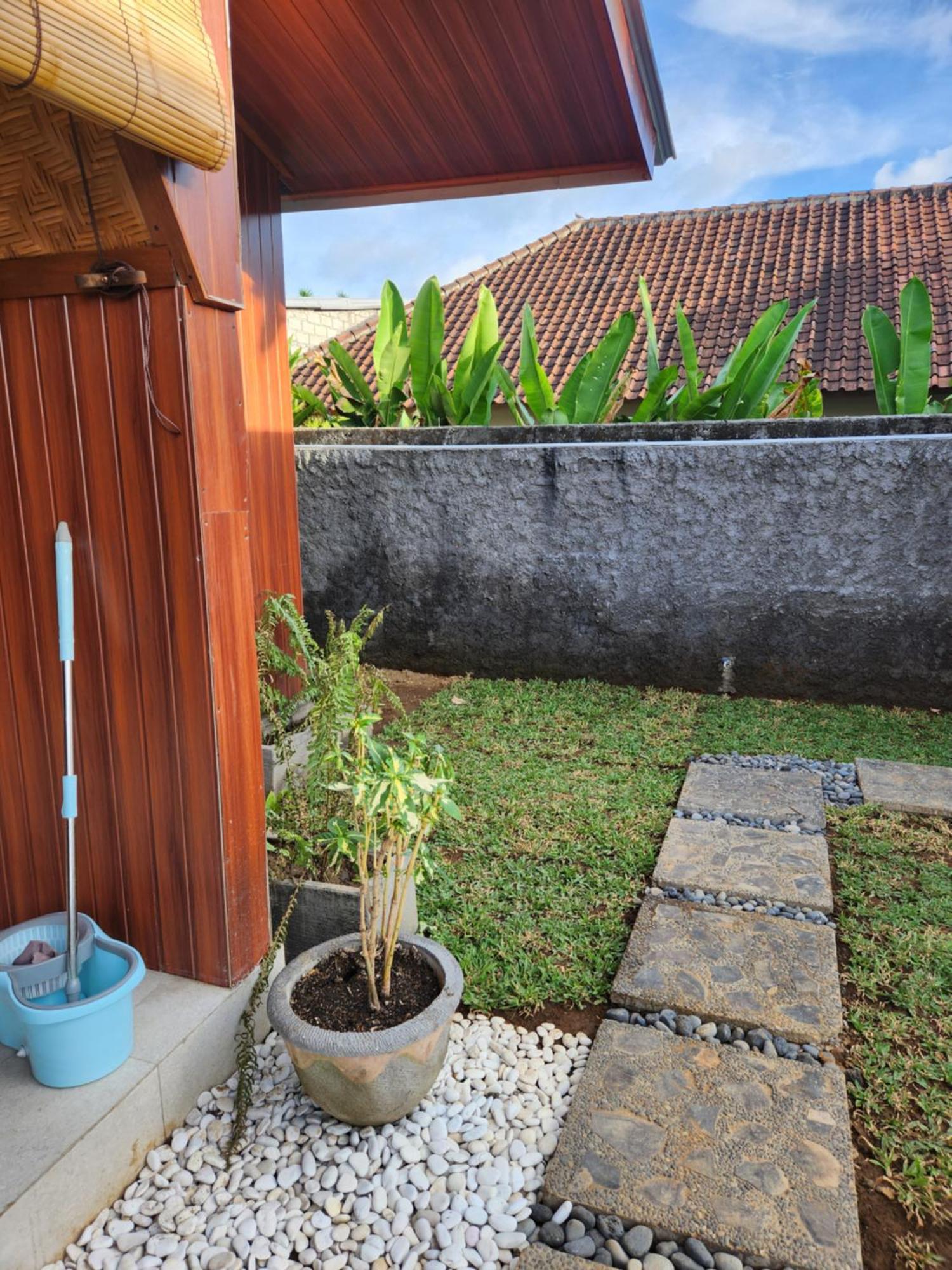 Villa Viila Rumah Kita